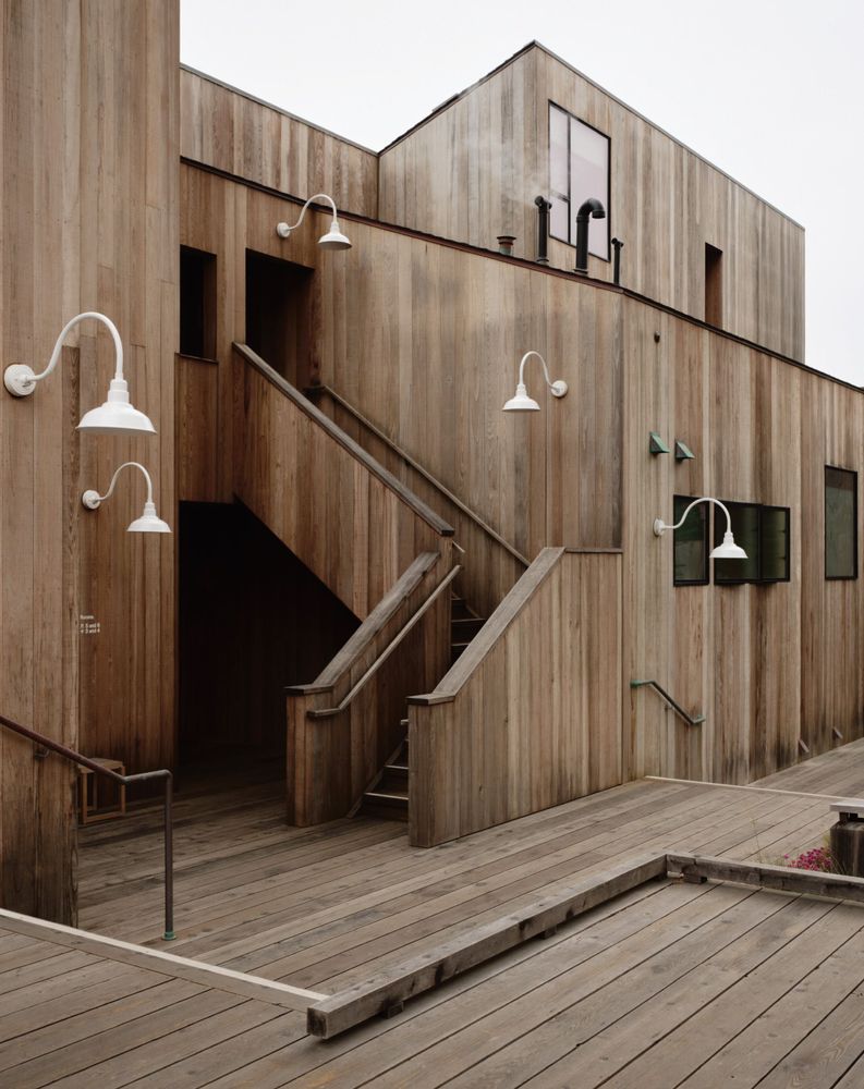 ISSUE 03 - Image 18
